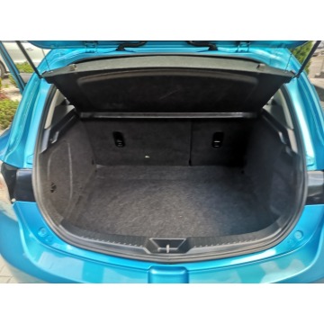 Mazda 3 2009,  1.6 benzyna - Na sprzedaż za 22 900 zł - Strzegom - zdjęcie 7