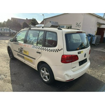 Volkswagen Touran 2016,  2.0 diesel, automat - Na sprzedaż za 16 000 zł - Syców - zdjęcie 3
