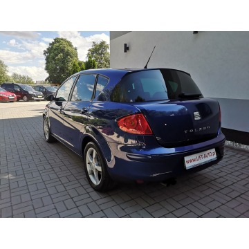 Seat Toledo 2005,  2.0 diesel - Na sprzedaż za 9 900,00 zł - Strzegom - zdjęcie 8