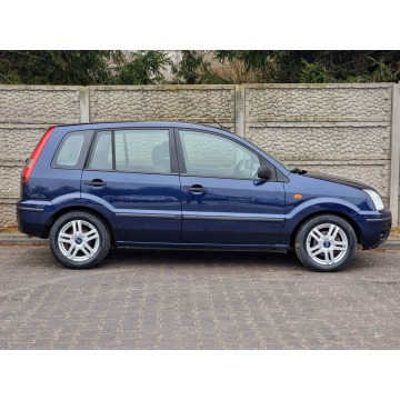 Ford Fusion  Hatchback 2003,  1.4 benzyna - Na sprzedaż za 6 900,00 zł - Koszalin - zdjęcie 4