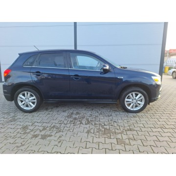 Mitsubishi ASX  Hatchback 2010,  1.6 benzyna - Na sprzedaż za 34 900 zł - Stargard - zdjęcie 2