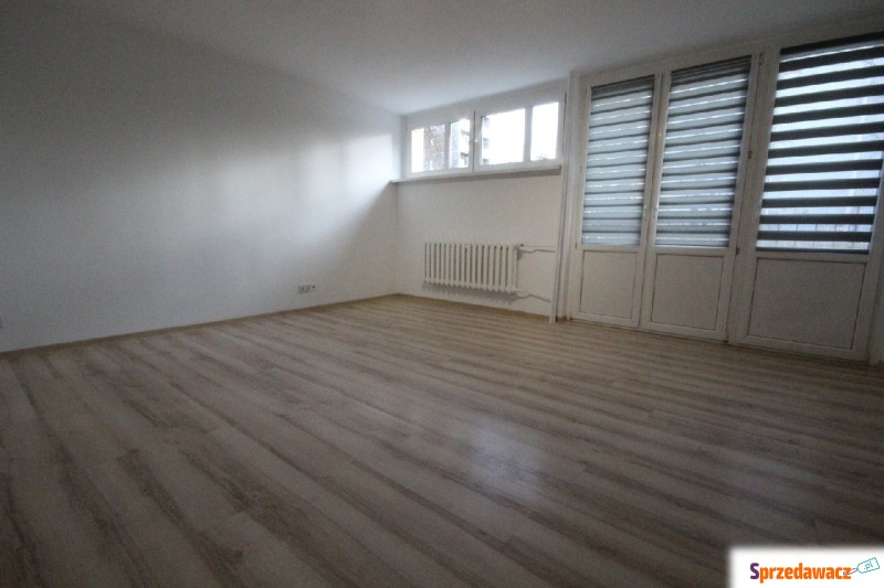Mieszkanie trzypokojowe Wrocław - Krzyki,   57 m2, parter - Do wynajęcia