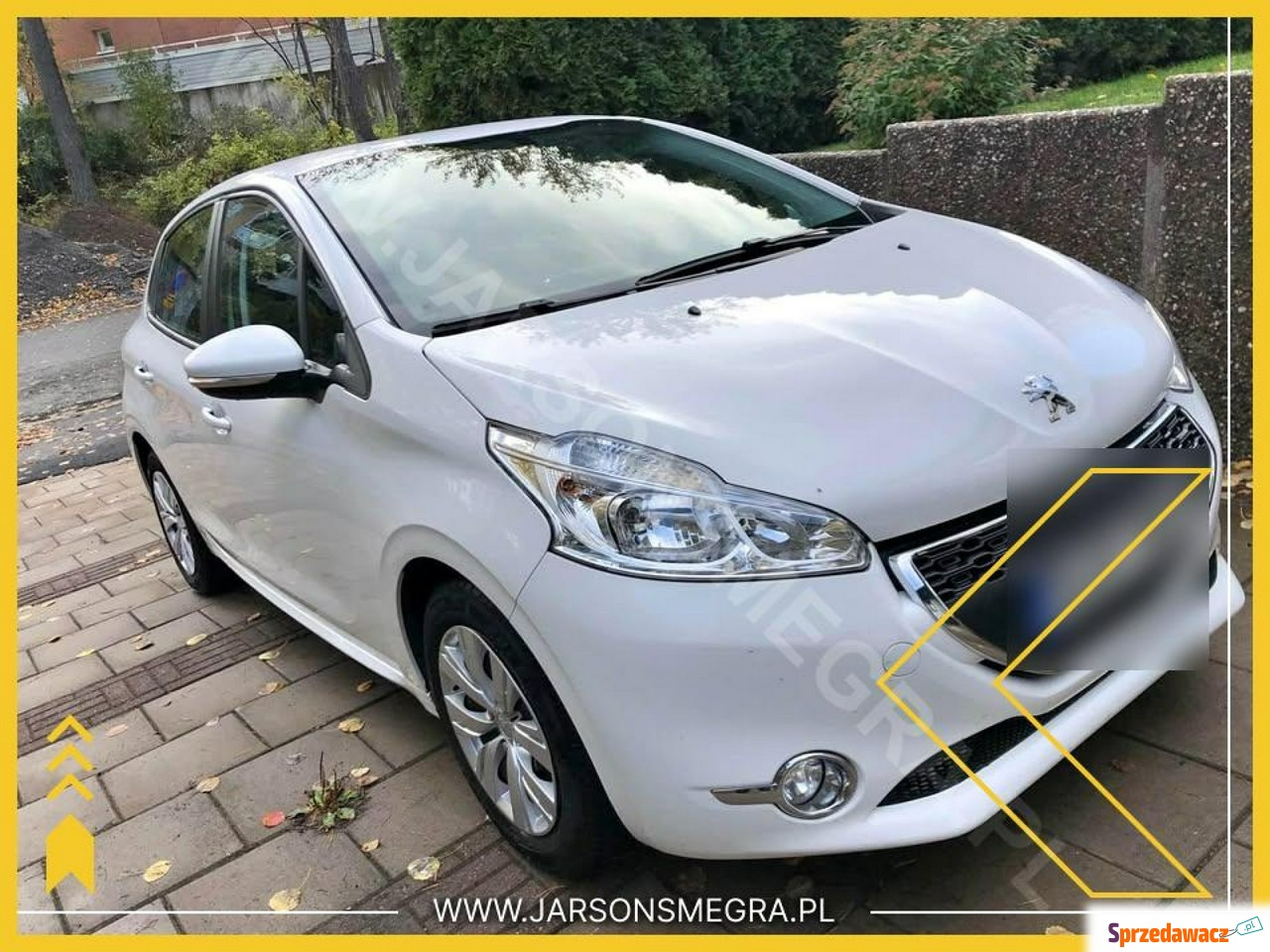 Peugeot 208 2012