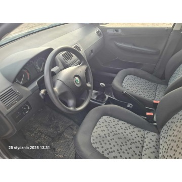 Skoda Fabia 2005,  1.2 benzyna - Na sprzedaż za 3 500,00 zł - Grajewo - zdjęcie 5