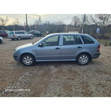 Skoda Fabia 2005,  1.2 benzyna - Na sprzedaż za 3 500,00 zł - Grajewo - zdjęcie 10
