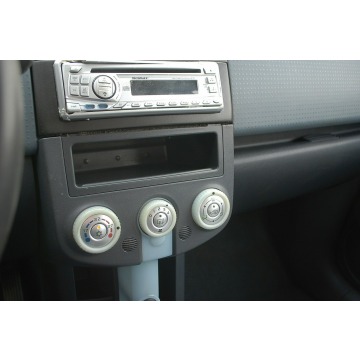 Mitsubishi Colt  Hatchback 2005,  1.1 benzyna - Na sprzedaż za 5 900,00 zł - Słupsk - zdjęcie 7
