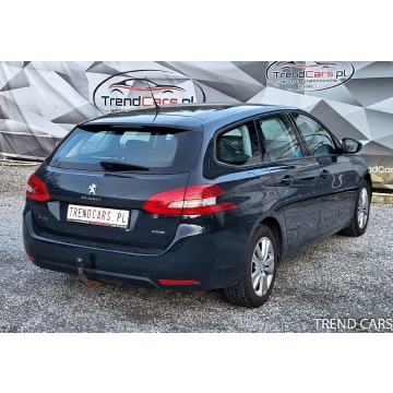 Peugeot 308  Kombi 2016,  1.2 - Na sprzedaż za 31 990 zł - Wałbrzych - zdjęcie 7