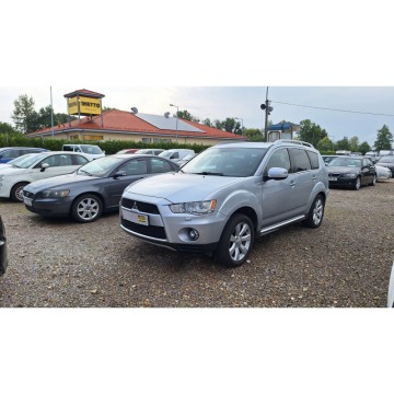 Mitsubishi Outlander  Hatchback 2009,  2.0 diesel - Na sprzedaż za 28 800 zł - Częstochowa - zdjęcie 2
