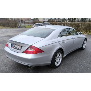 Mercedes - Benz CLS-klasa  Sedan/Limuzyna 2007,  3.5 benzyna, automat - Na sprzedaż za 38 900 zł - Tomaszów Mazowiecki - zdjęcie 8