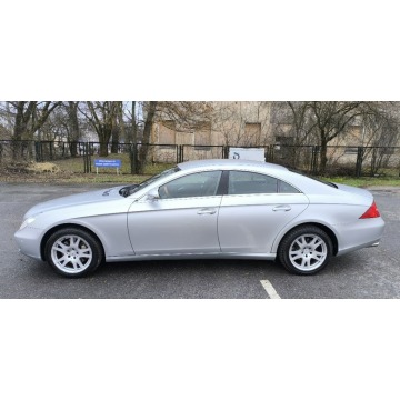 Mercedes - Benz CLS-klasa  Sedan/Limuzyna 2007,  3.5 benzyna, automat - Na sprzedaż za 38 900 zł - Tomaszów Mazowiecki - zdjęcie 7