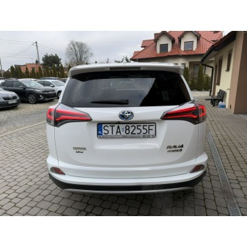 Toyota   SUV 2016,  2.5 hybryda, automat - Na sprzedaż za 69 900 zł - Orzech - zdjęcie 8