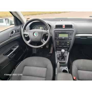 Skoda Octavia  Sedan/Limuzyna 2006,  2.0 benzyna - Na sprzedaż za 8 500,00 zł - Grajewo - zdjęcie 8