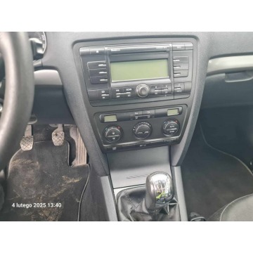 Skoda Octavia  Sedan/Limuzyna 2006,  2.0 benzyna - Na sprzedaż za 8 500,00 zł - Grajewo - zdjęcie 9