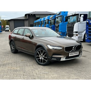 Volvo V90 2020,  2.0 diesel, automat - Na sprzedaż za 125 000 zł - Raków - zdjęcie 6