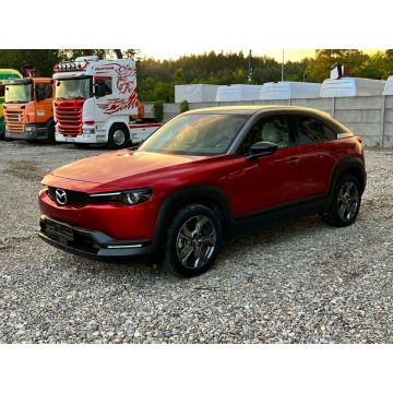 Mazda MX-3  SUV 2020 elektryczny, automat - Na sprzedaż za 72 570 zł - Raków - zdjęcie 4
