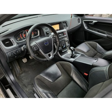 Volvo S60  Sedan/Limuzyna 2017,  2.0 diesel - Na sprzedaż za 52 900 zł - Jatutów - zdjęcie 9