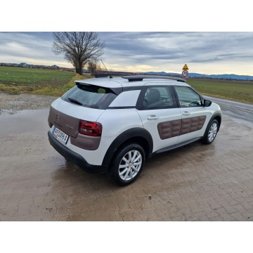 Citroen C4 Cactus  Liftback 2015,  1.2 benzyna - Na sprzedaż za 29 999 zł - Jędrzychów - zdjęcie 9
