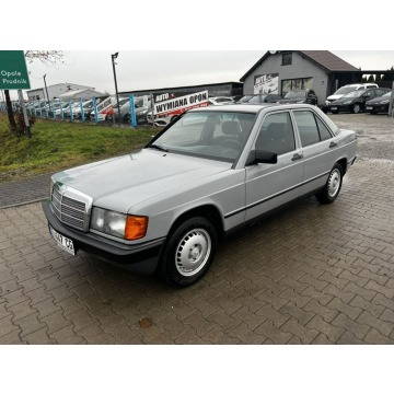 Mercedes W201 - Jeden Właściciel Dwa Komplety Kół Bdb Stan Serwisowany Lokata Kapitału