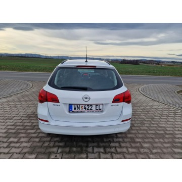 Opel Astra 2015,  1.6 diesel - Na sprzedaż za 19 999 zł - Jędrzychów - zdjęcie 9