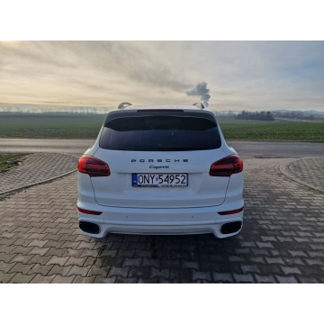 Porsche Cayenne  SUV 2015,  3.0 diesel, automat - Na sprzedaż za 149 999 zł - Jędrzychów - zdjęcie 12