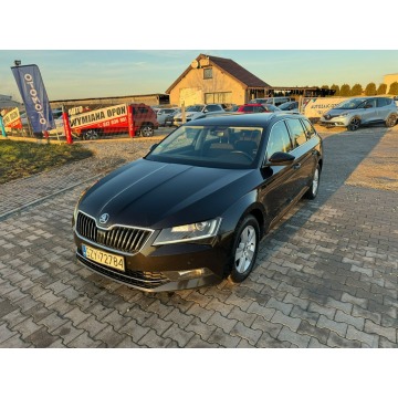 Škoda Superb - Jeden Właściciel Bezwypadkowa Bardzo dobry stan Salon Serwisowana