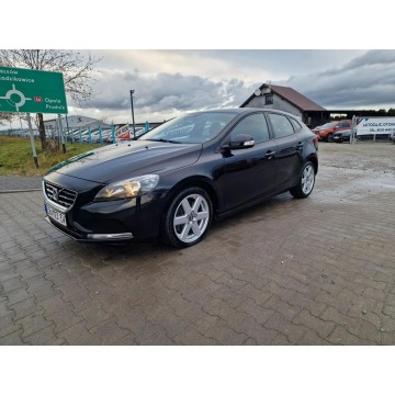 Volvo V40  Liftback 2015,  2.0 diesel, automat - Na sprzedaż za 39 999 zł - Jędrzychów - zdjęcie 3