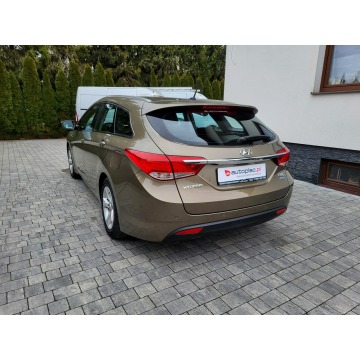 Hyundai i40 2013,  1.7 diesel - Na sprzedaż za 35 900 zł - Jatutów - zdjęcie 7