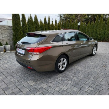 Hyundai i40 2013,  1.7 diesel - Na sprzedaż za 35 900 zł - Jatutów - zdjęcie 6