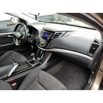 Hyundai i40 2013,  1.7 diesel - Na sprzedaż za 35 900 zł - Jatutów - zdjęcie 12