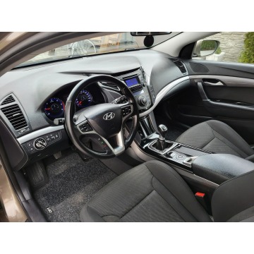 Hyundai i40 2013,  1.7 diesel - Na sprzedaż za 35 900 zł - Jatutów - zdjęcie 9