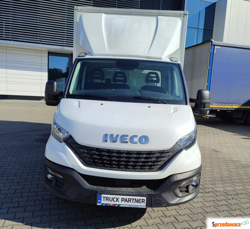 Iveco Daily 2021,  2.3 diesel - Na sprzedaż za 127 920 zł - Poznań