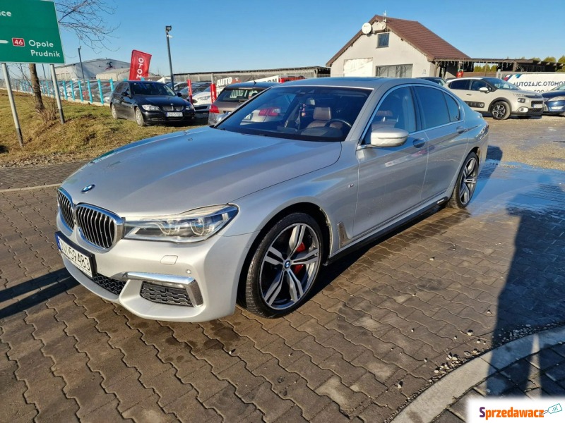 BMW Seria 7  Sedan/Limuzyna 2016,  3.0 diesel, automat - Na sprzedaż za 139 999 zł - Jędrzychów