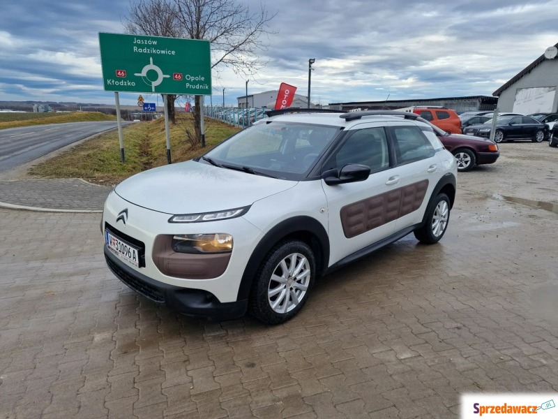 Citroen C4 Cactus  Liftback 2015,  1.2 benzyna - Na sprzedaż za 29 999 zł - Jędrzychów