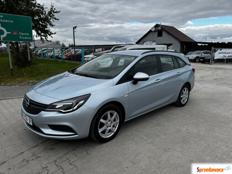 Opel Astra 2016,  1.0 benzyna - Na sprzedaż za 27 999 zł - Jędrzychów