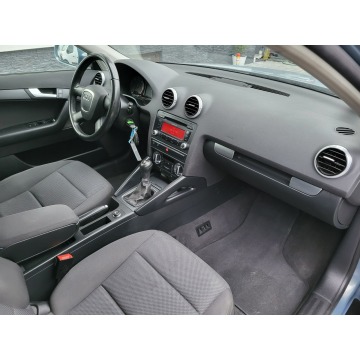 Audi A3  Hatchback 2011,  1.6 diesel - Na sprzedaż za 30 900 zł - Jatutów - zdjęcie 10