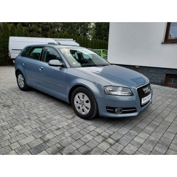 Audi A3  Hatchback 2011,  1.6 diesel - Na sprzedaż za 30 900 zł - Jatutów - zdjęcie 4