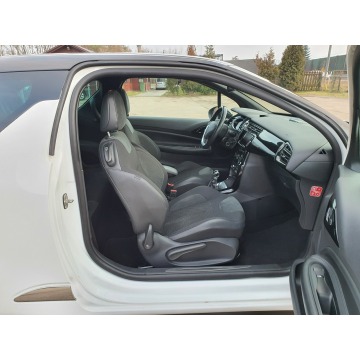 Citroen DS3  Hatchback 2014,  1.6 benzyna - Na sprzedaż za 27 900 zł - Ochaby Małe - zdjęcie 6