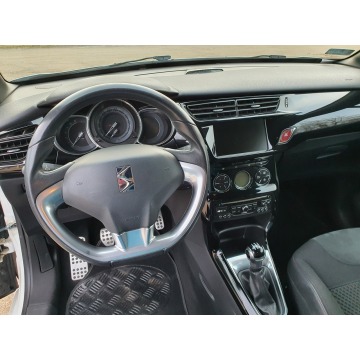 Citroen DS3  Hatchback 2014,  1.6 benzyna - Na sprzedaż za 27 900 zł - Ochaby Małe - zdjęcie 10
