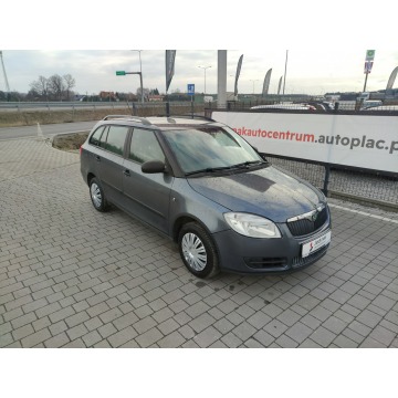 Skoda Fabia 2009,  1.2 benzyna - Na sprzedaż za 8 800,00 zł - Lipówki - zdjęcie 2