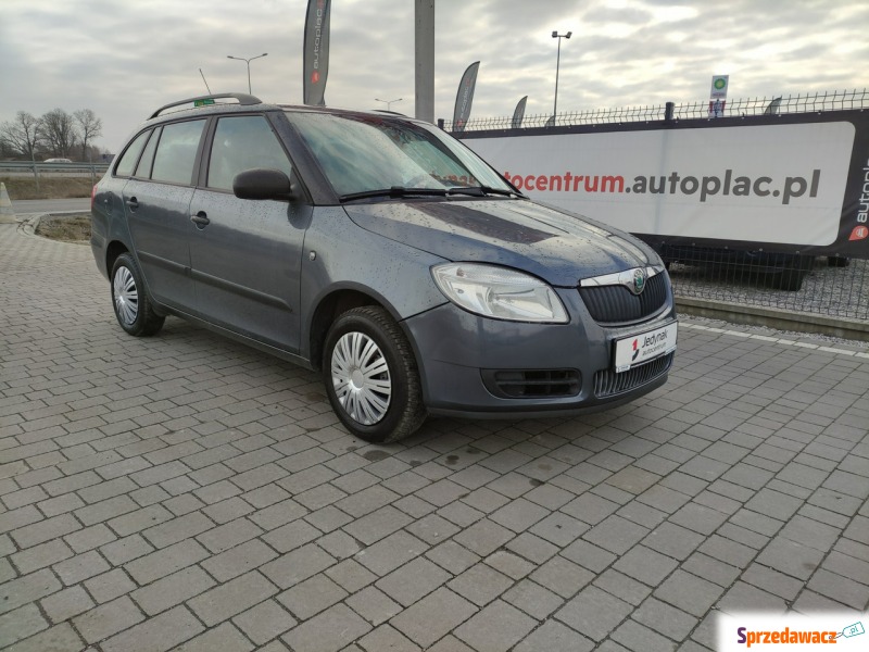 Skoda Fabia 2009,  1.2 benzyna - Na sprzedaż za 8 800,00 zł - Lipówki