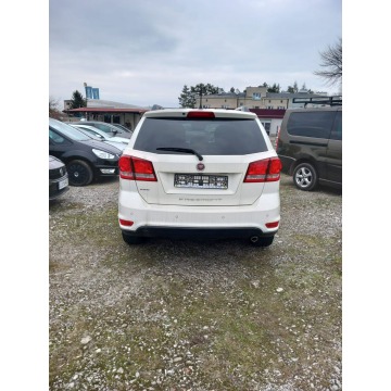 Fiat Freemont  Minivan/Van 2015,  2.0 diesel, automat - Na sprzedaż za 48 700 zł - Lublin - zdjęcie 8