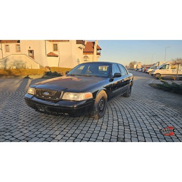 Ford  2011,  4.6 benzyna, automat - Na sprzedaż za 48 000 zł - Bochnia - zdjęcie 4
