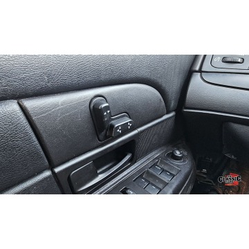 Ford  2011,  4.6 benzyna, automat - Na sprzedaż za 48 000 zł - Bochnia - zdjęcie 7