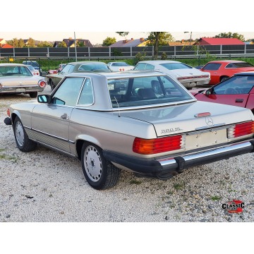 Mercedes - Benz  1989,  5.6 benzyna, automat - Na sprzedaż za 45 000 zł - Bochnia - zdjęcie 4