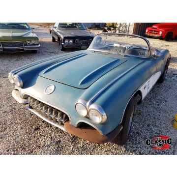 Chevrolet Corvette 1960,  4.5 benzyna, automat - Na sprzedaż za 174 500 zł - Bochnia - zdjęcie 3