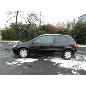 Volkswagen Golf  Hatchback 2003,  1.6 benzyna - Na sprzedaż za 8 900,00 zł - Jarocin - zdjęcie 6