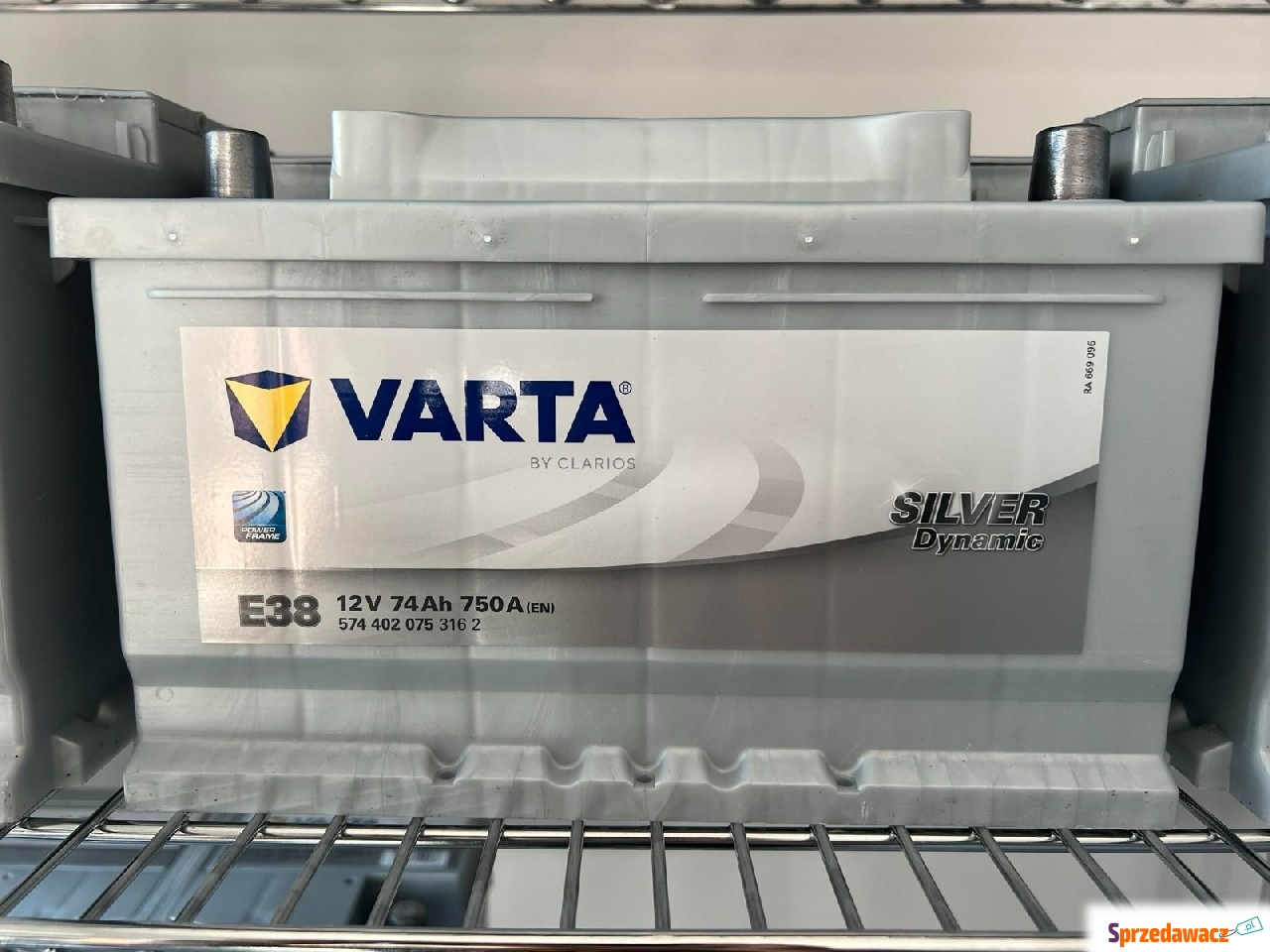 Akumulator 12V 74Ah 750A Varta...