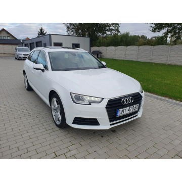 Audi A4  Kombi 2016,  2.0 diesel, automat - Na sprzedaż za 62 500 zł - Strobice - zdjęcie 9