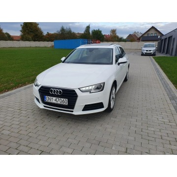 Audi A4  Kombi 2016,  2.0 diesel, automat - Na sprzedaż za 62 500 zł - Strobice - zdjęcie 2