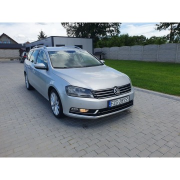 Volkswagen Passat 2010,  2.0 diesel, automat - Na sprzedaż za 19 500 zł - Strobice - zdjęcie 9